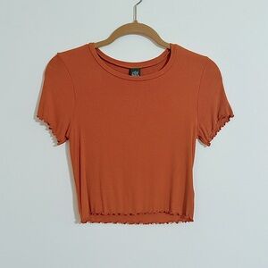 EUC Wild Fable Baby Tee, Women’s medium